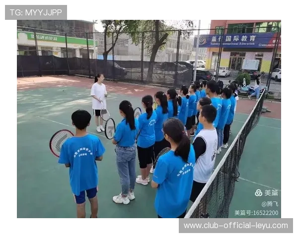 网球俱乐部建立基层教练员交流与成长平台,网球教练员培训心得体会总结