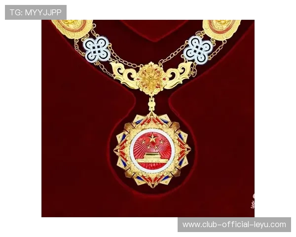 足球俱乐部领袖因社区贡献获颁地方荣誉勋章,足球俱乐部徽章大全